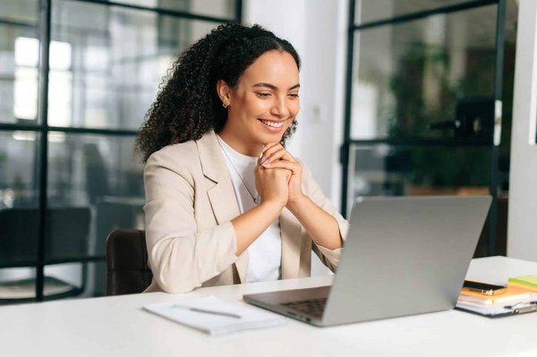 Enhancez votre carrière au sein de Granville en recourant aux sites d'emploi